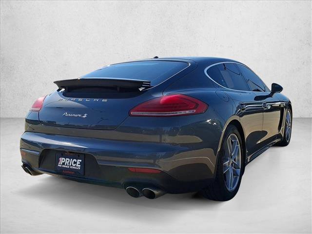 Used 2016 Porsche Panamera S RWD image 5