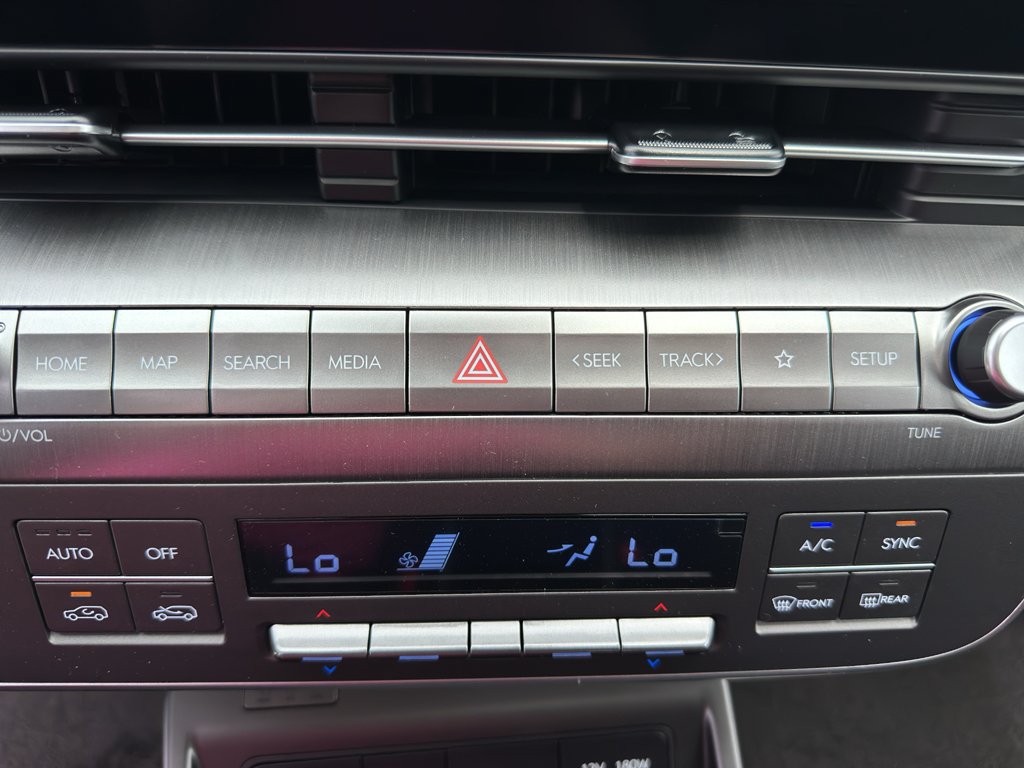 New 2026 Hyundai Kona Limited FWD image 21