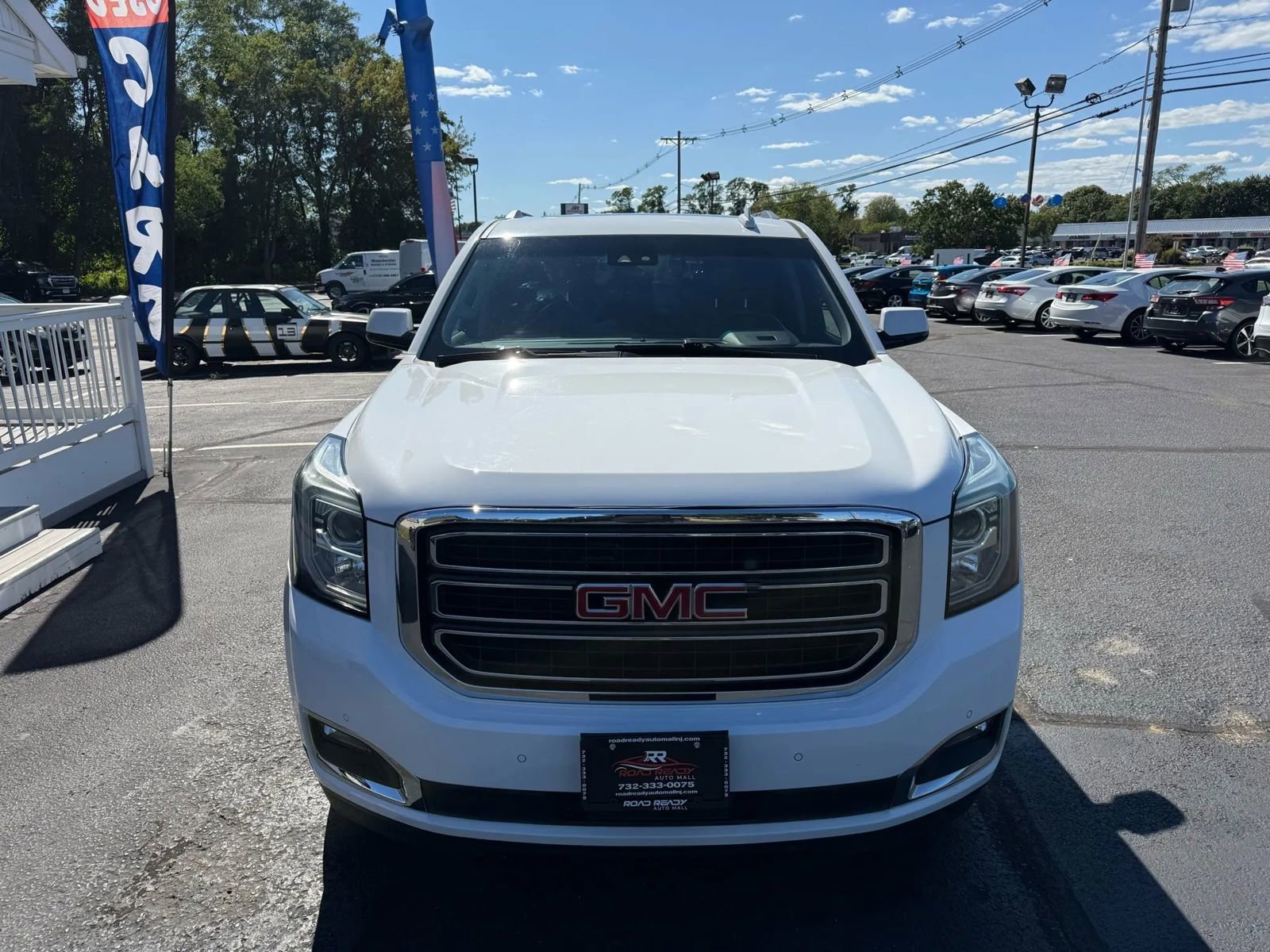 Used 2019 GMC Yukon XL SLT image 4