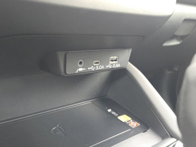 Certified 2025 Subaru Forester Limited AWD/4WD image 18