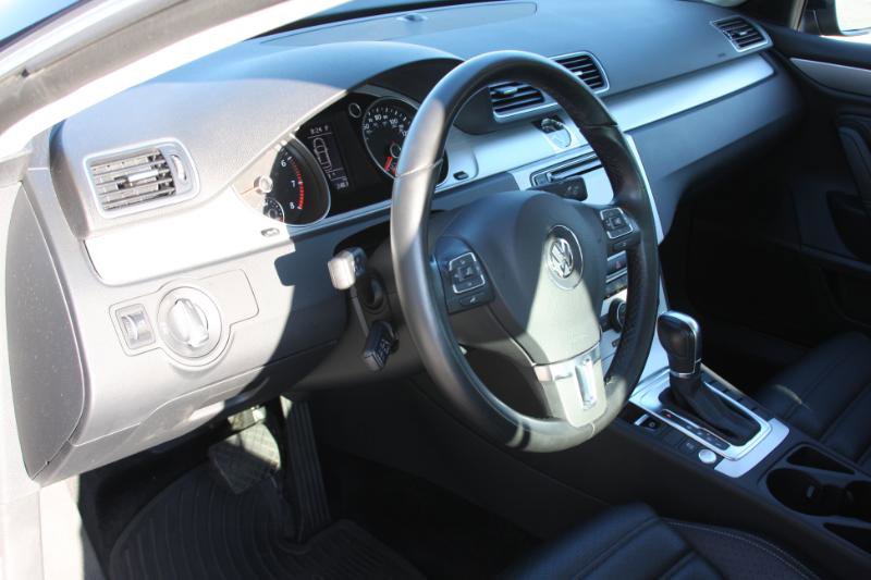 Used 2016 Volkswagen CC Sport image 25