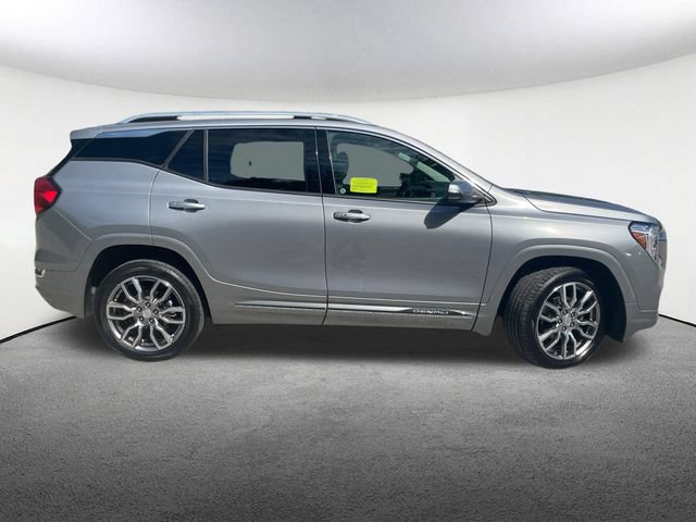 Used 2023 GMC Terrain Denali AWD/4WD image 18