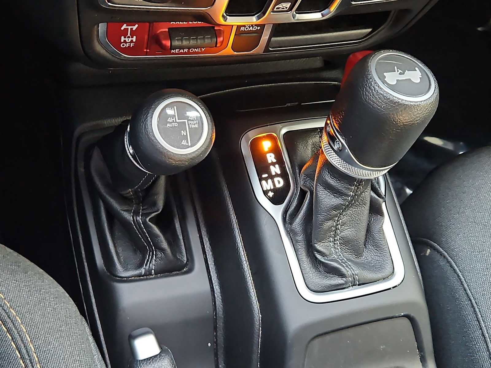 Used 2024 Jeep Wrangler Willys image 45