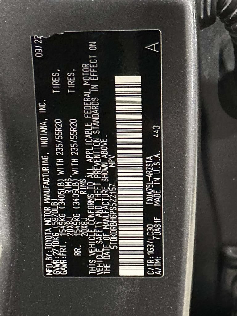 Used 2023 Toyota Highlander XSE AWD/4WD image 39