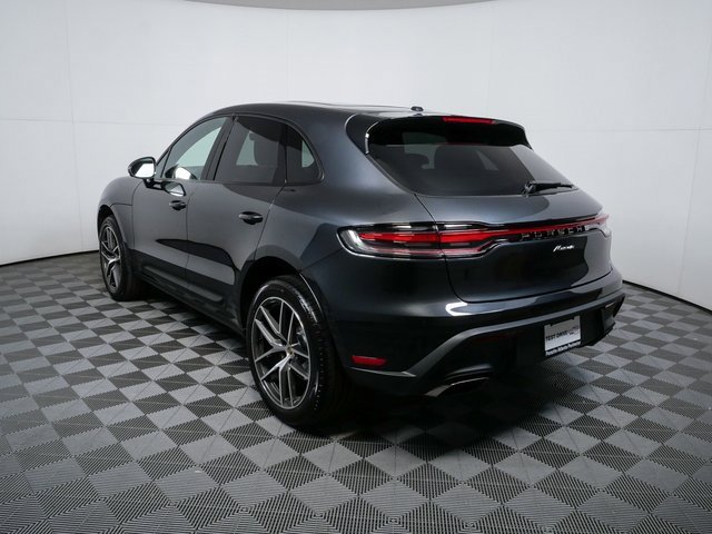 New 2026 Porsche Macan image 3