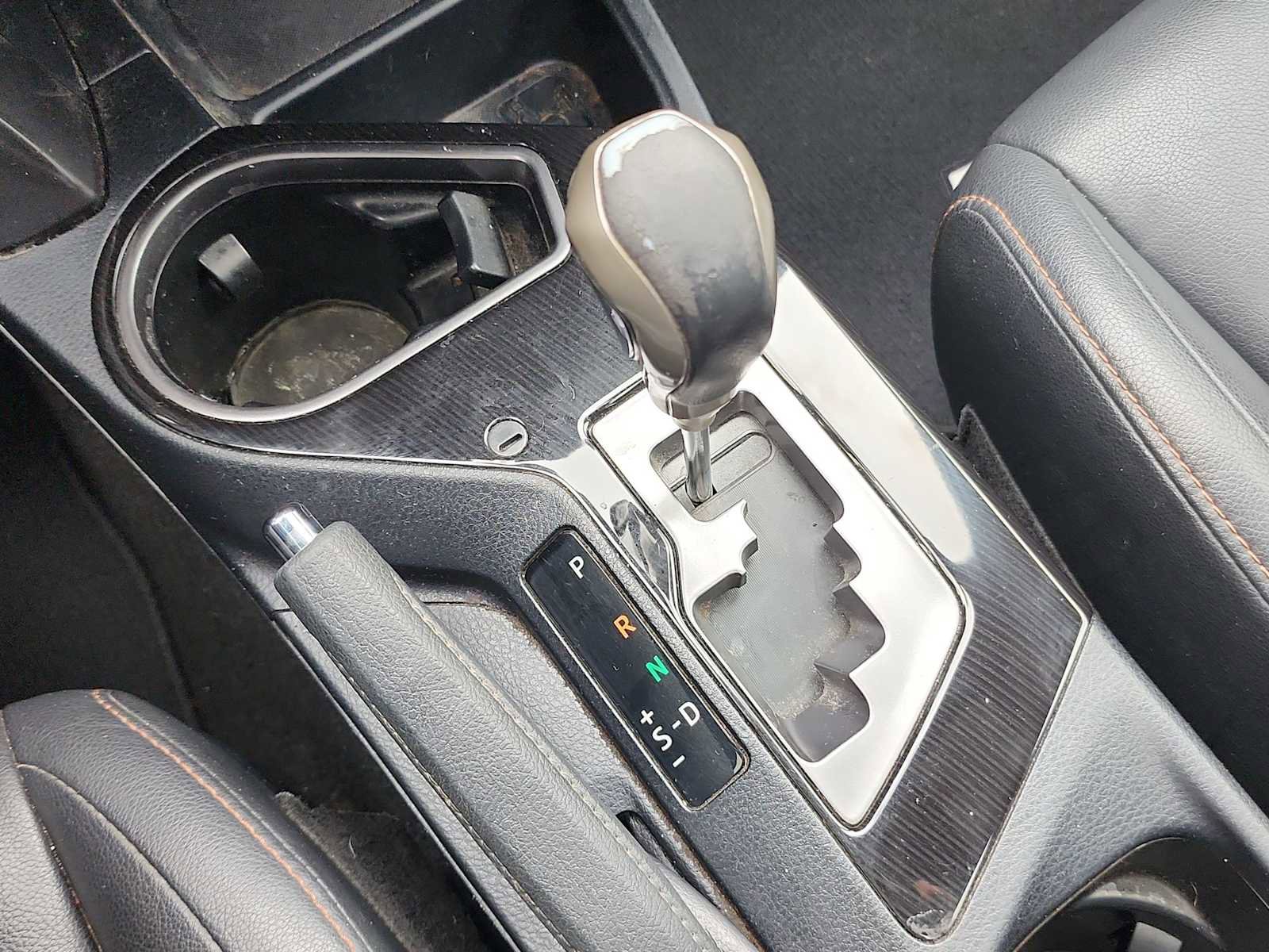 Used 2018 Toyota RAV4 SE AWD/4WD image 20