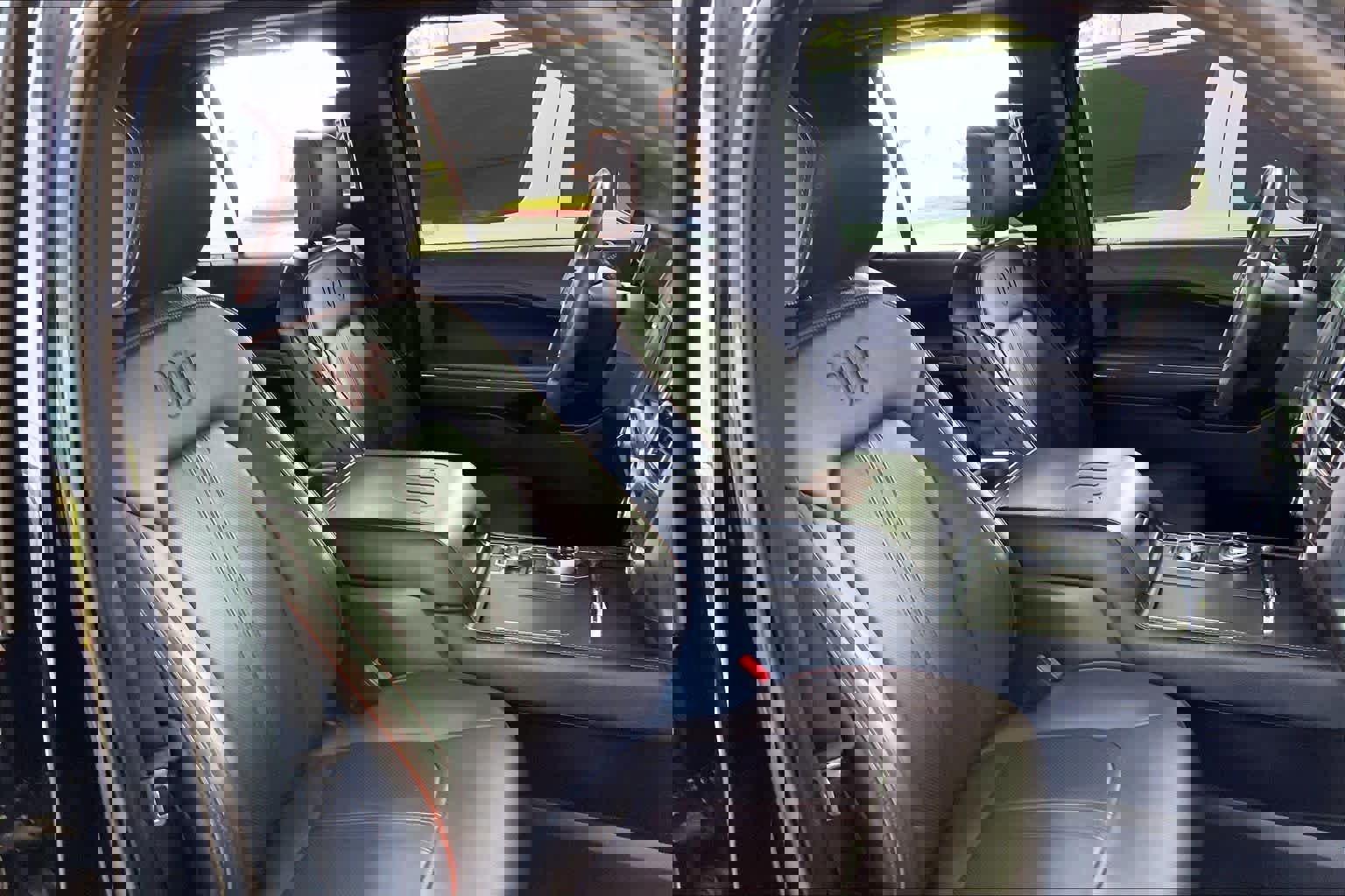 Used 2020 Ford Expedition King Ranch image 9