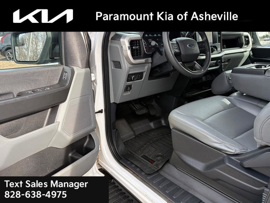 Used 2022 Ford F150 XL w/ Trailer Tow Package image 16