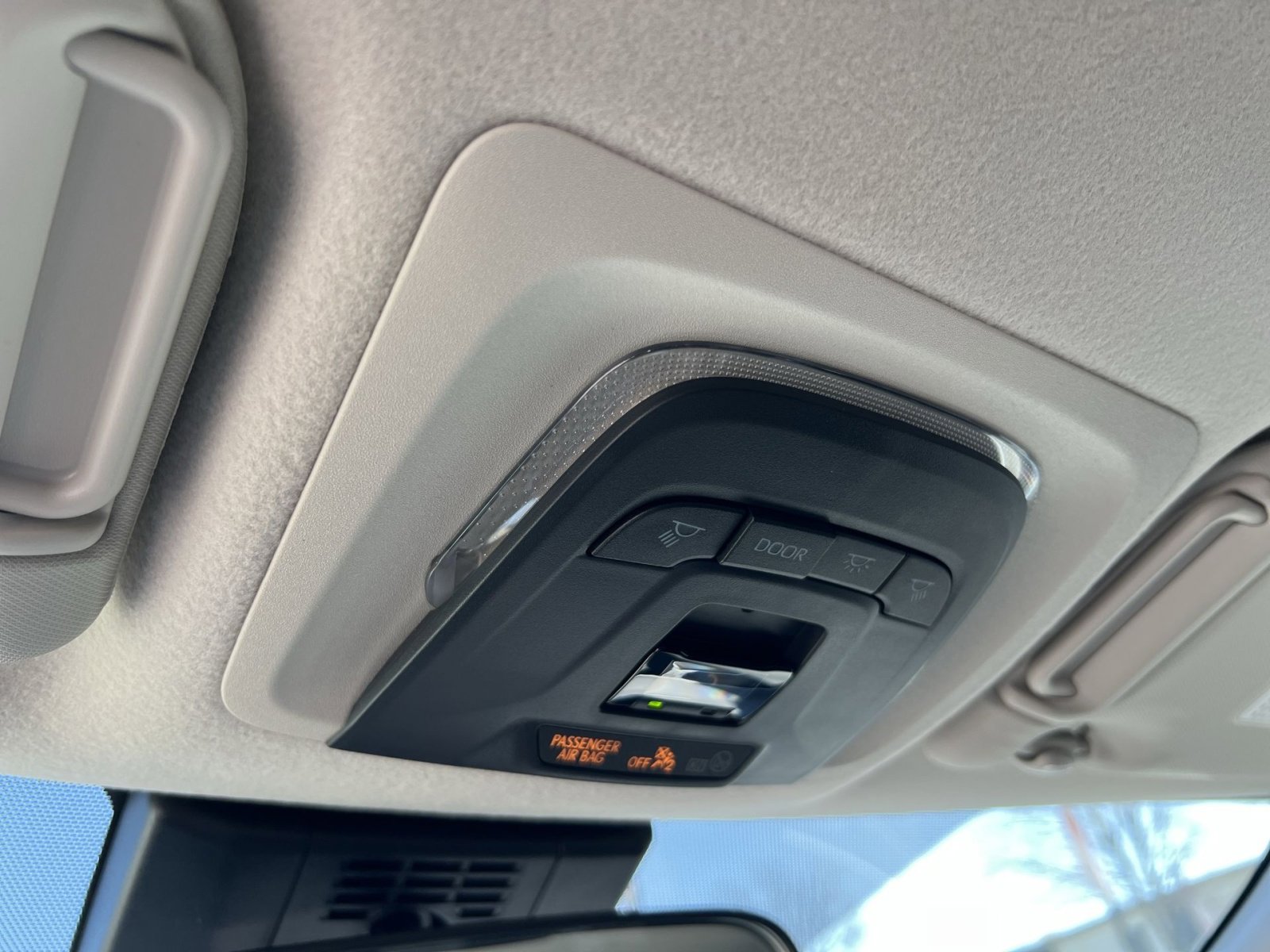 New 2026 Toyota Corolla LE image 27