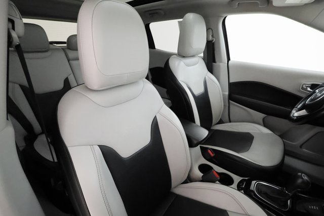 Used 2021 Jeep Compass Limited w/ Sun and Sound Group image 25