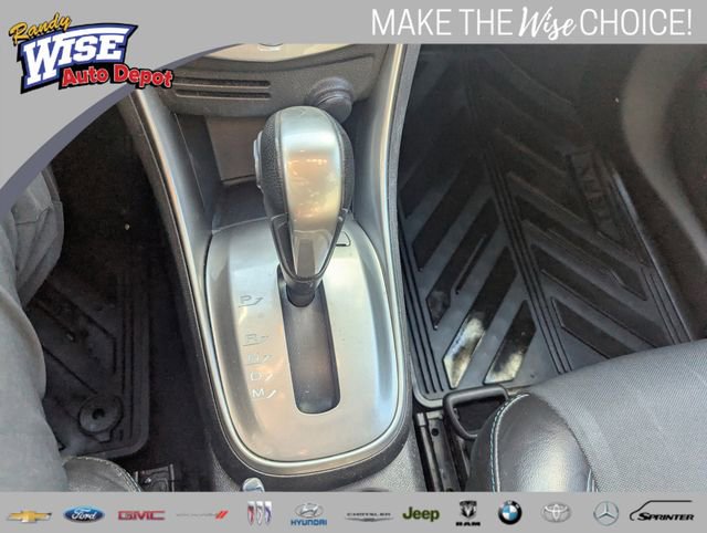 Used 2016 Chevrolet Trax LT w/ LT Sun and Sound Package FWD image 17
