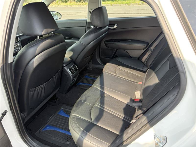 Used 2017 Kia Optima EX FWD image 10