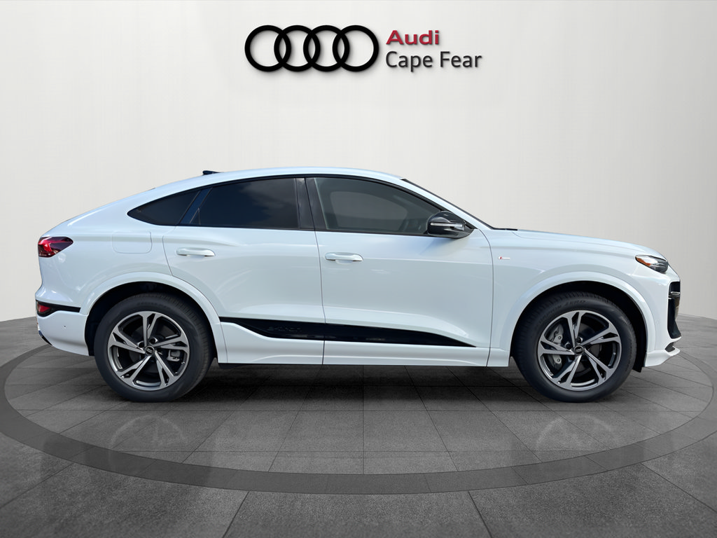 New 2027 Audi Q6 e-tron Premium Plus AWD/4WD image 6