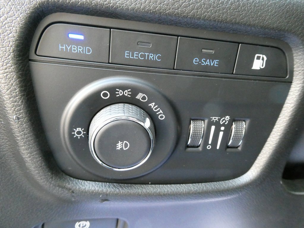 Used 2022 Jeep Grand Cherokee Trailhawk w/ Advanced Protech Group II image 28