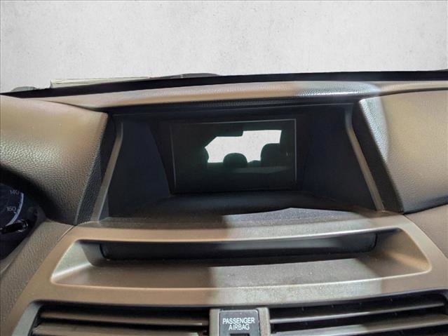 Used 2011 Honda Accord EX-L image 12