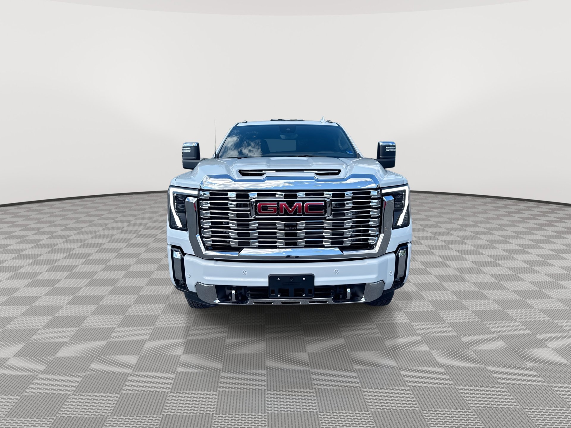 New 2026 GMC Sierra 3500 Denali w/ Denali Reserve Package AWD/4WD image 3