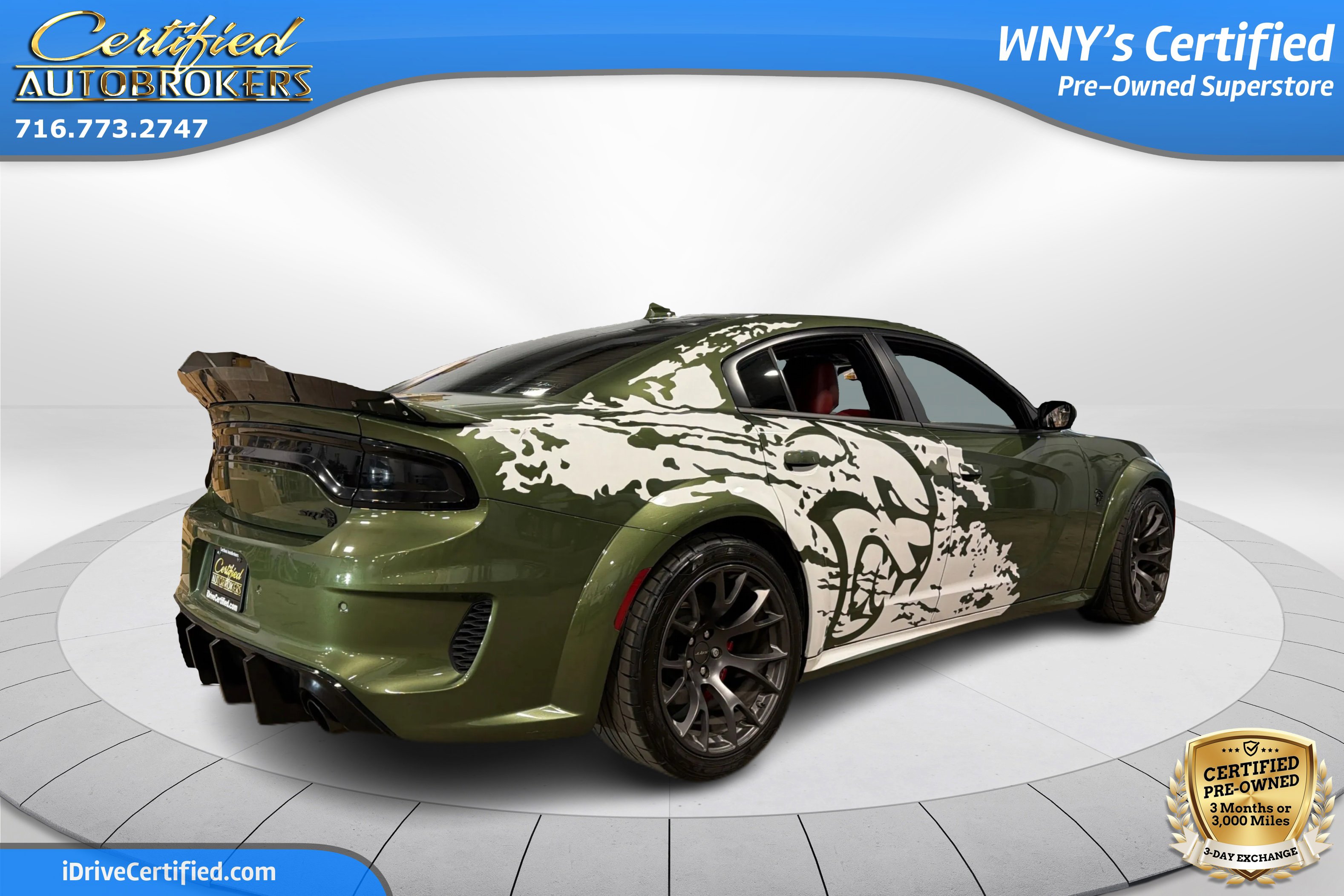 Used 2022 Dodge Charger SRT Hellcat w/ Harman/Kardon Audio Group RWD image 6