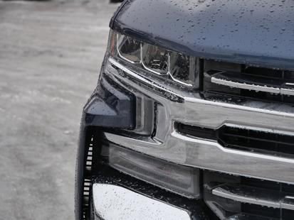 Used 2019 Chevrolet Silverado 1500 LTZ image 31