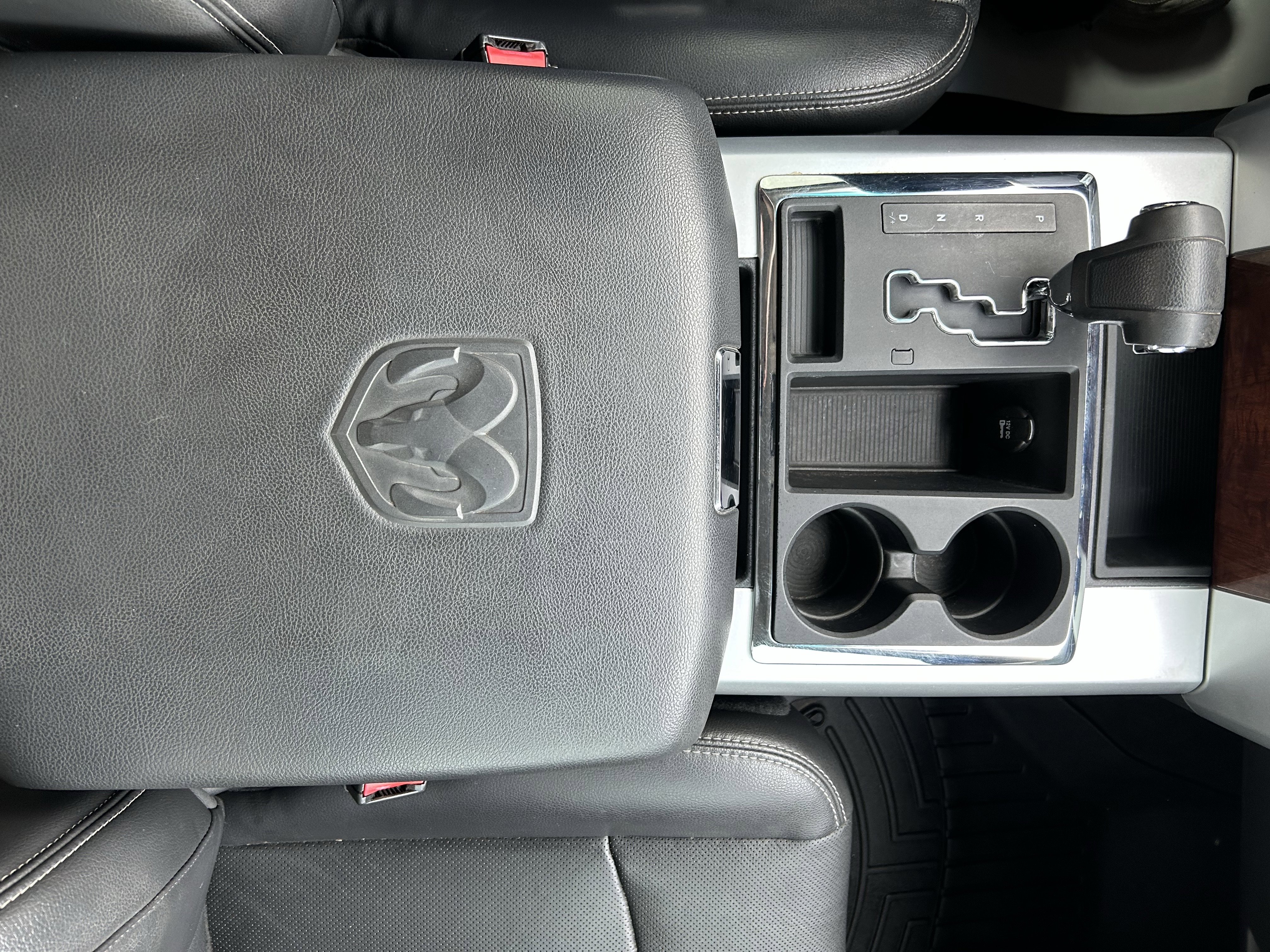 Used 2012 RAM 1500 Laramie image 29