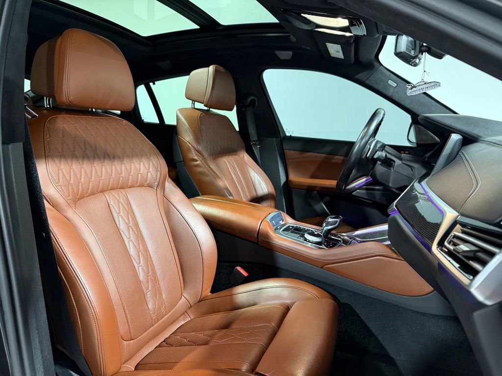 Used 2023 BMW X6 M50i w/ Executive Package image 23