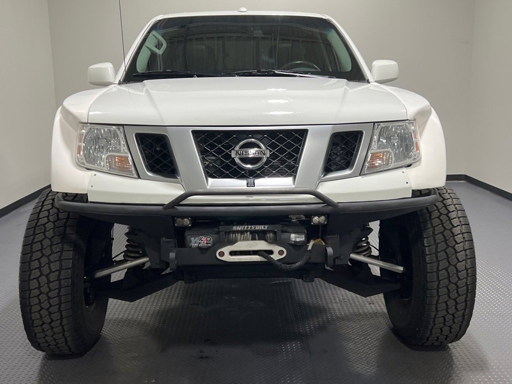 Used 2017 Nissan Frontier PRO-4X w/ Pro-4x Luxury Package image 3