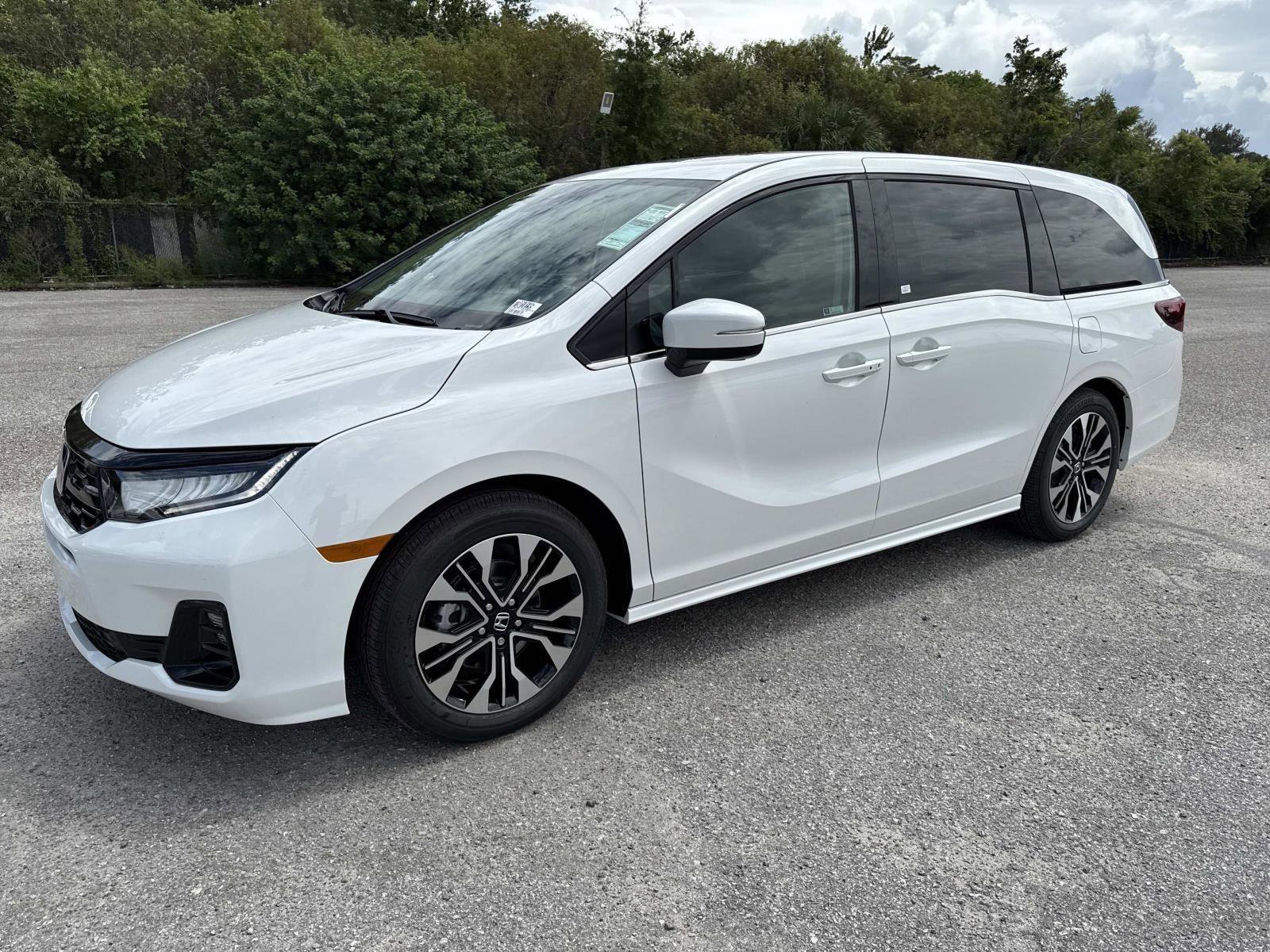 New 2026 Honda Odyssey Elite image 8