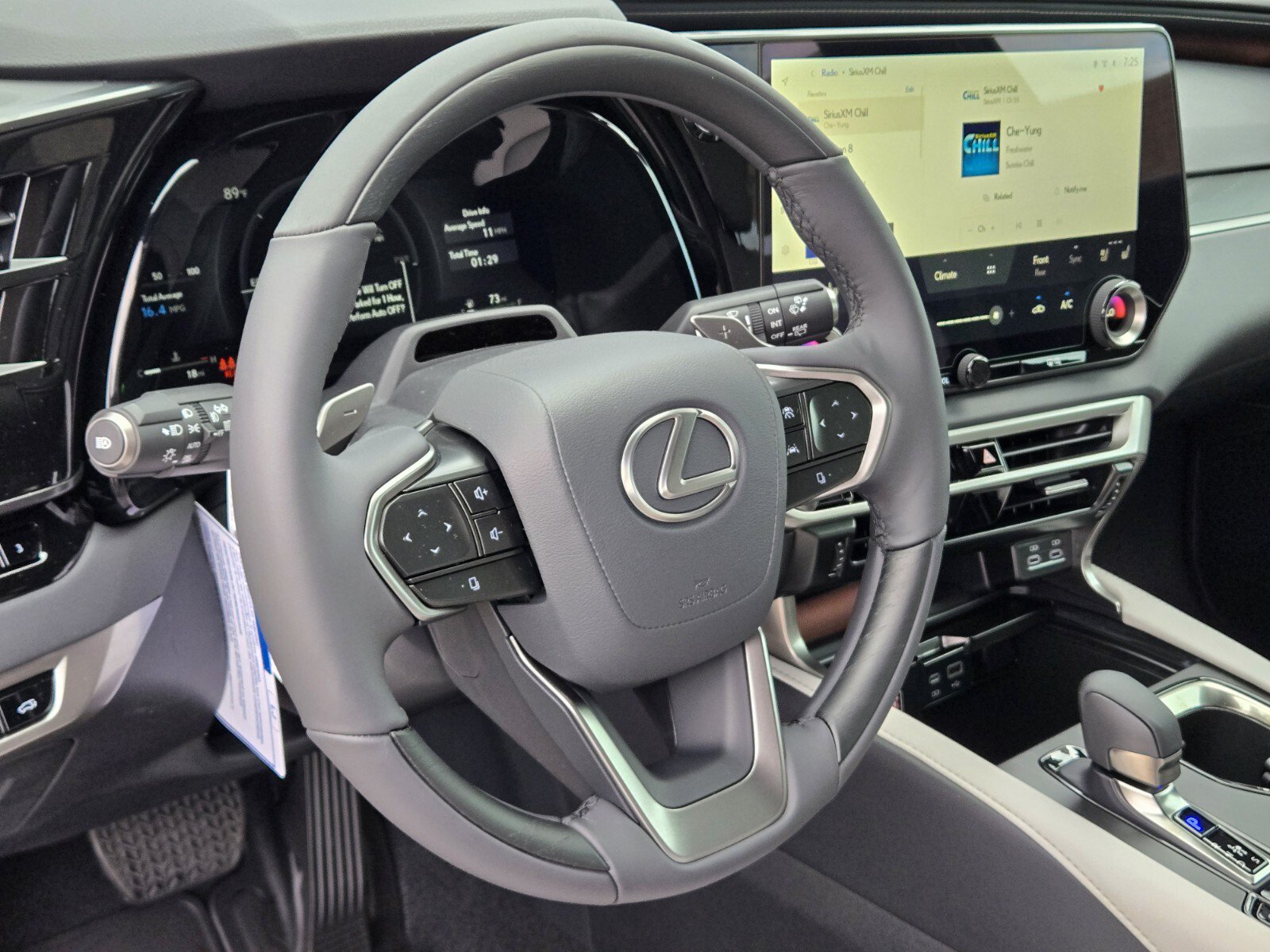 New 2026 Lexus RX 350h AWD/4WD image 11