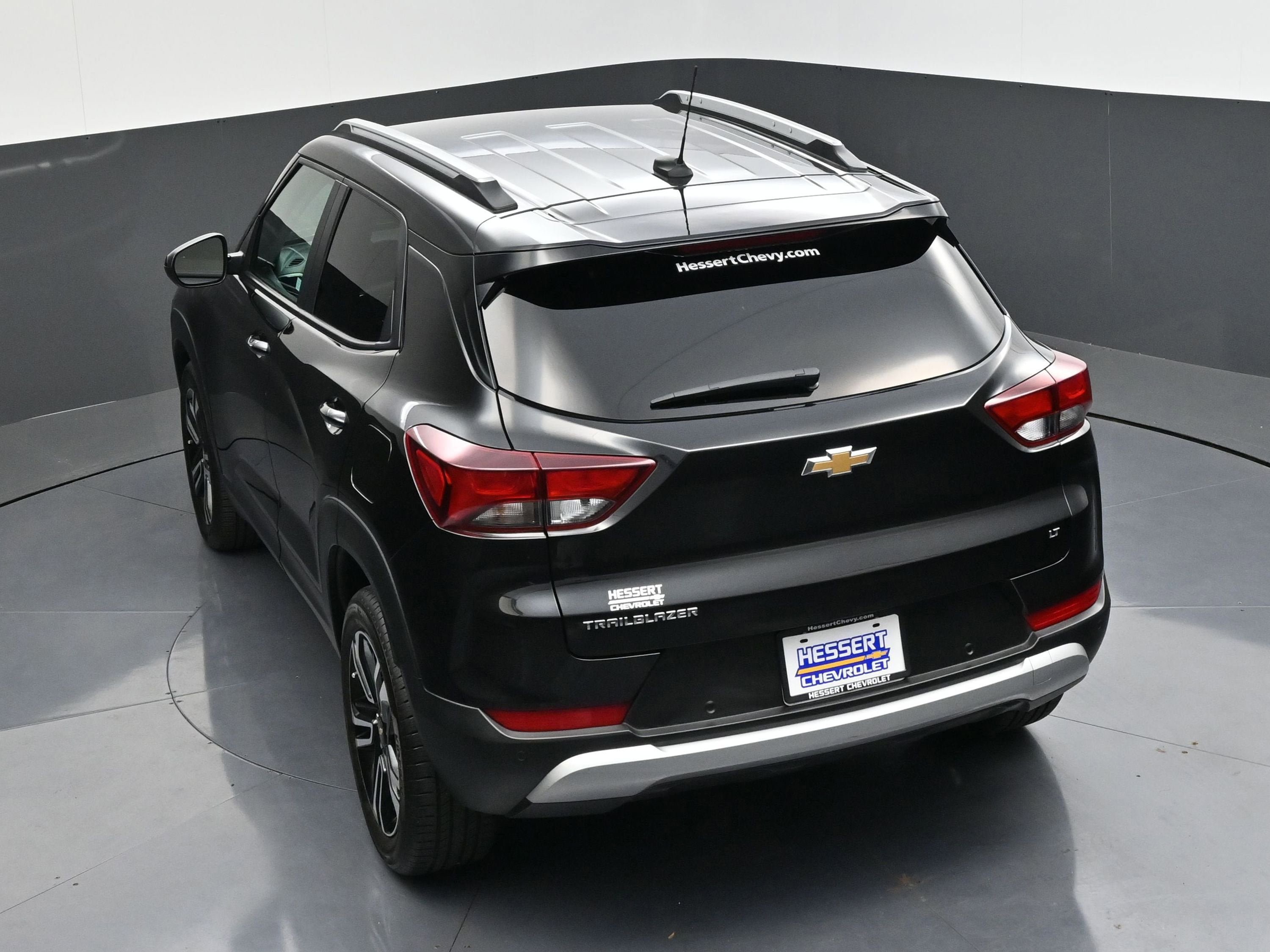Used 2025 Chevrolet TrailBlazer LT w/ Convenience Package FWD image 48
