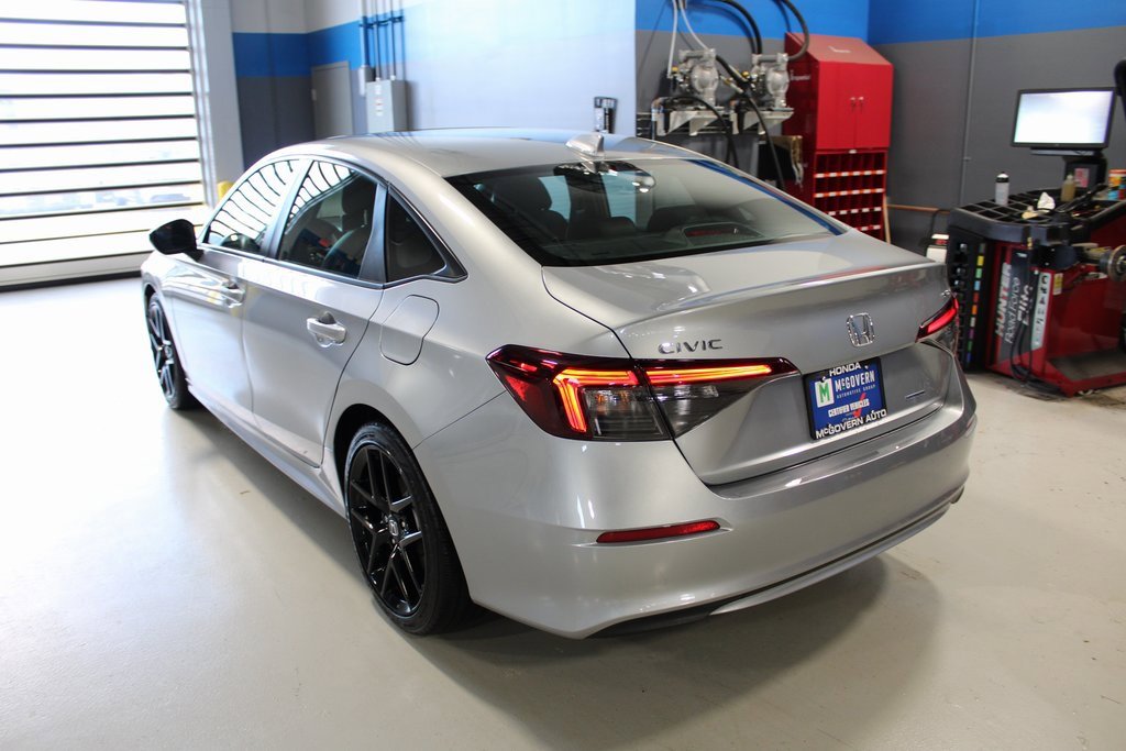 Used 2025 Honda Civic FWD Hybrid Sedan image 39