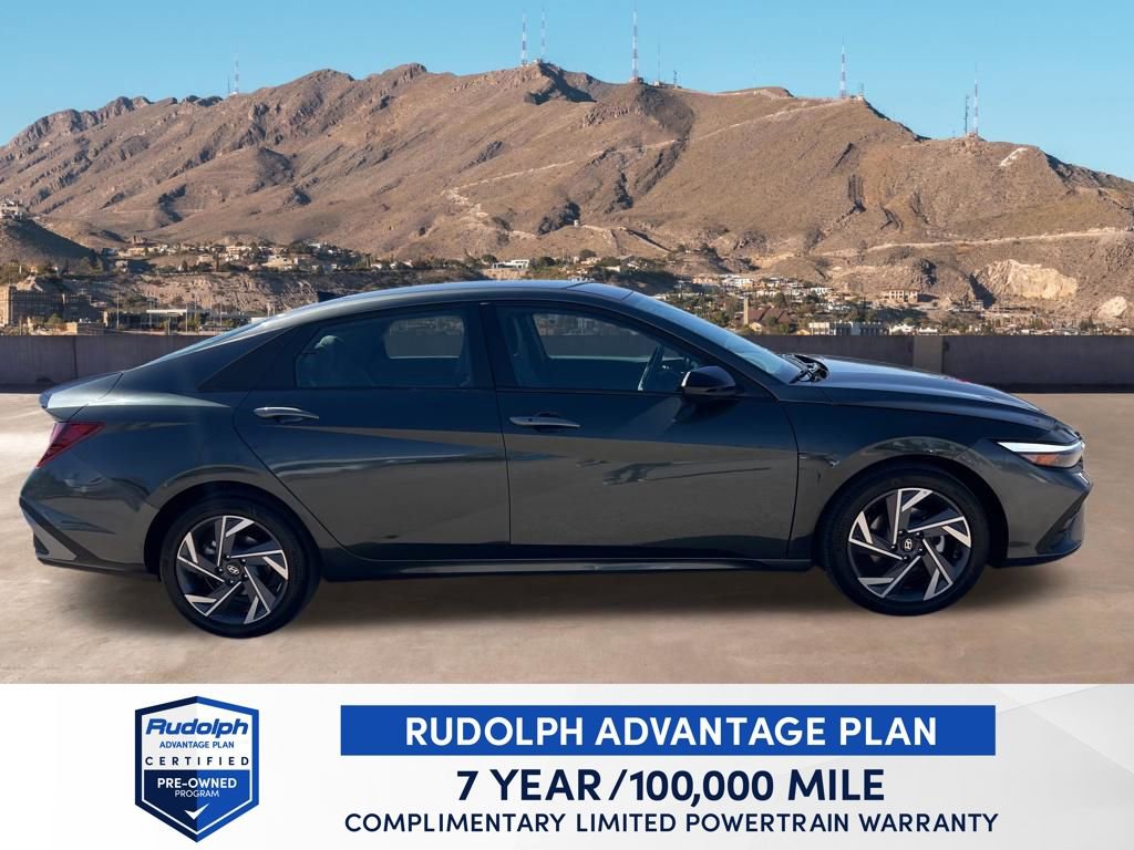Used 2025 Hyundai Elantra Sport FWD image 7
