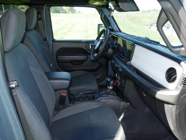Used 2025 Jeep Wrangler Unlimited Sport S 4xe AWD/4WD image 24