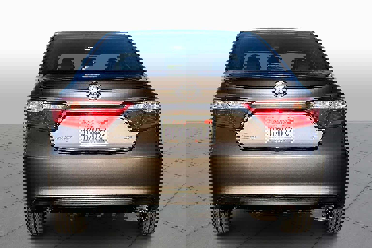 Used 2016 Toyota Camry SE image 5