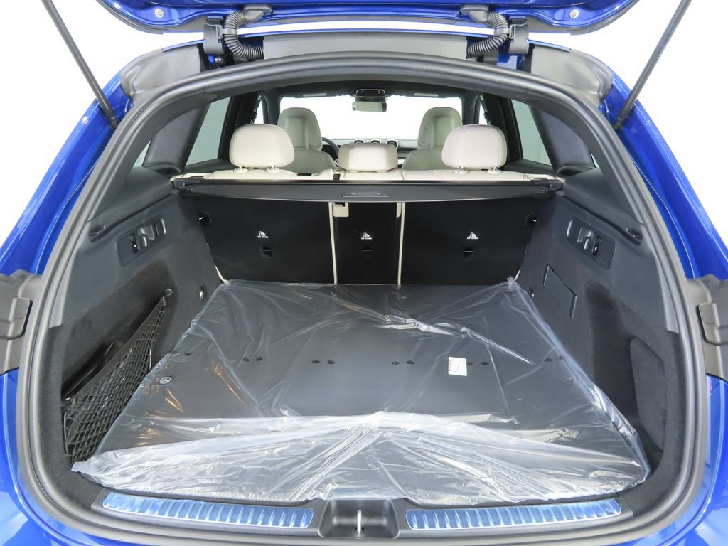 Certified 2026 Mercedes-Benz GLC 300 image 28