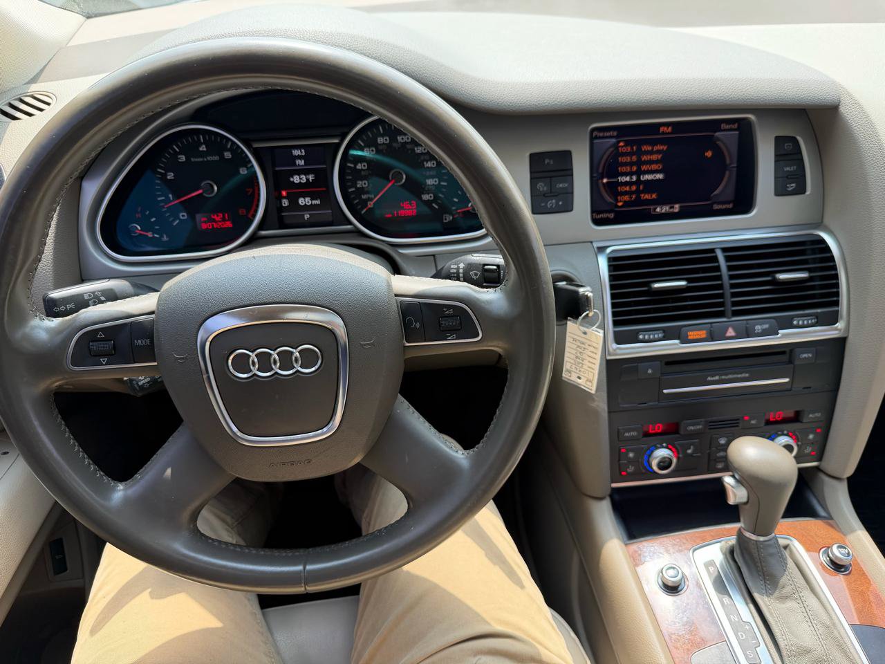 Used 2011 Audi Q7 3.0T Premium Plus AWD/4WD image 25