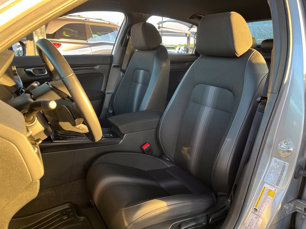 Used 2025 Honda Civic Sport image 26