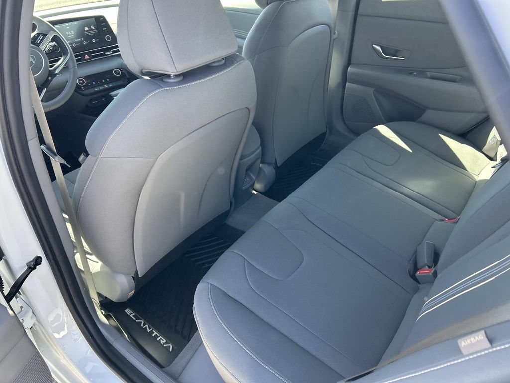 New 2026 Hyundai Elantra Sport FWD image 17