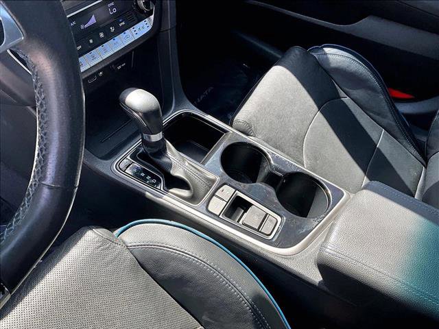 Used 2018 Hyundai Sonata Limited FWD image 15