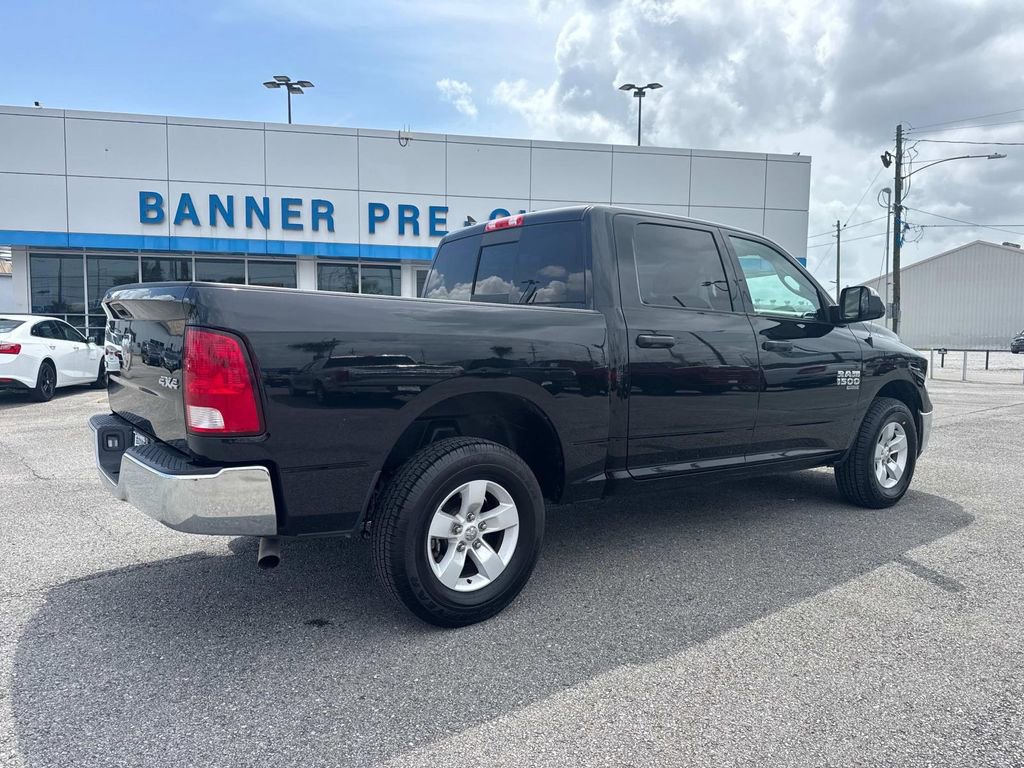 Used 2022 RAM 1500 Classic SLT w/ Electronics Group image 5