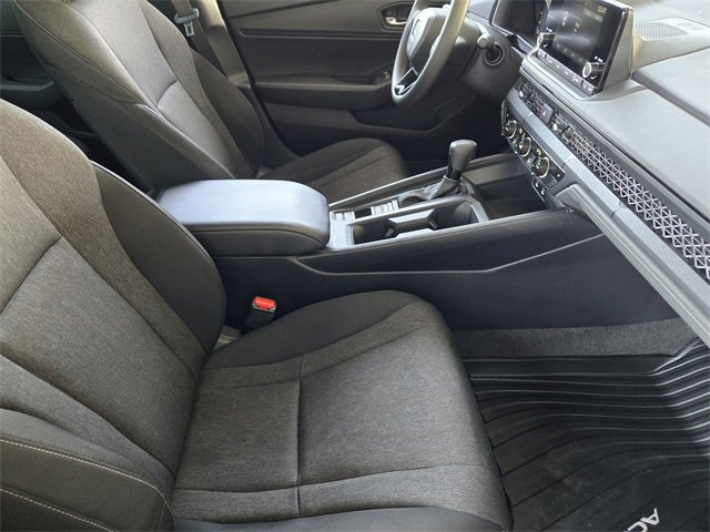 Used 2024 Honda Accord EX image 13