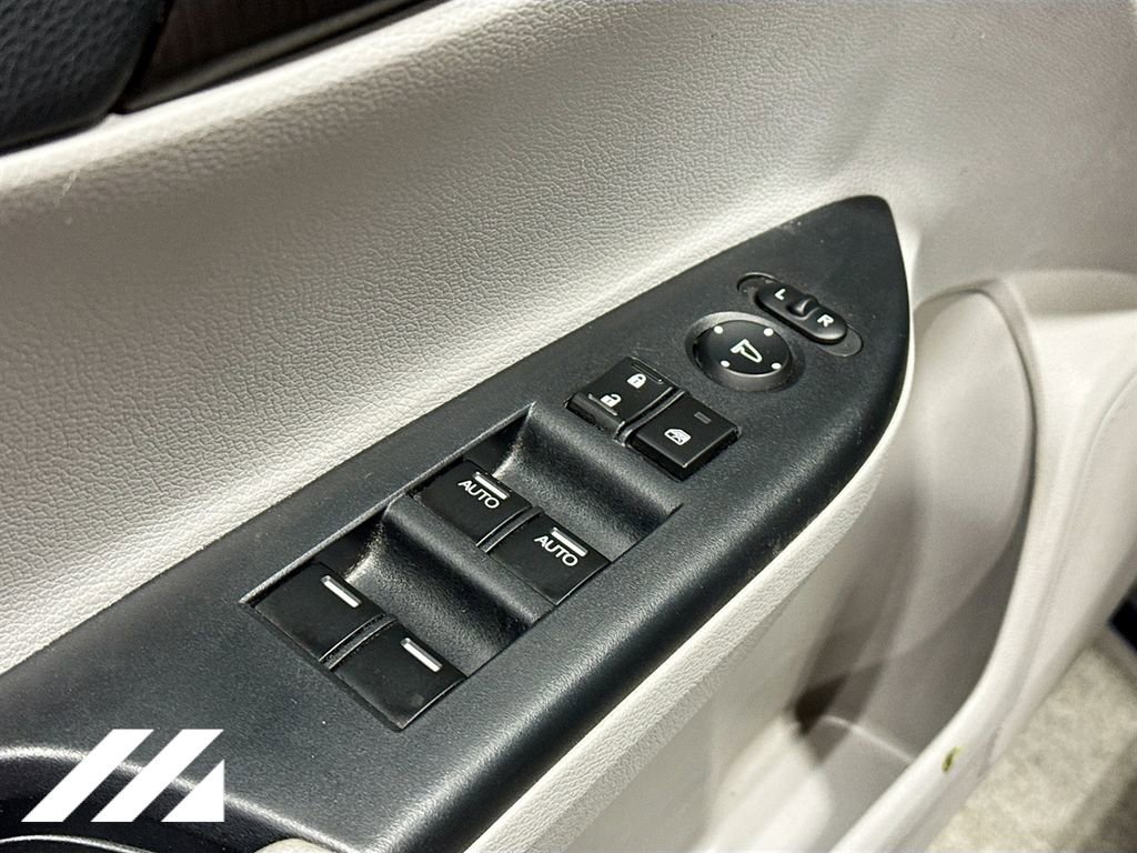 Used 2014 Honda Accord EX-L image 18