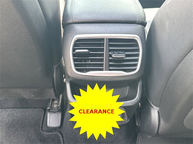 Used 2020 Hyundai Santa Fe Limited w/ Cargo Package image 18