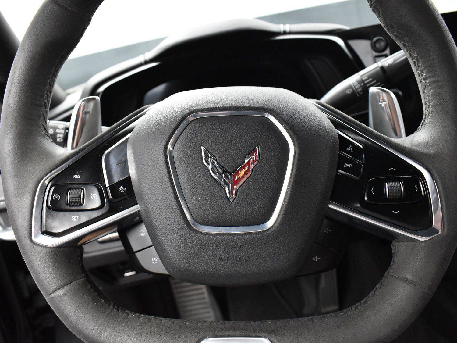 Used 2024 Chevrolet Corvette Z06 image 16