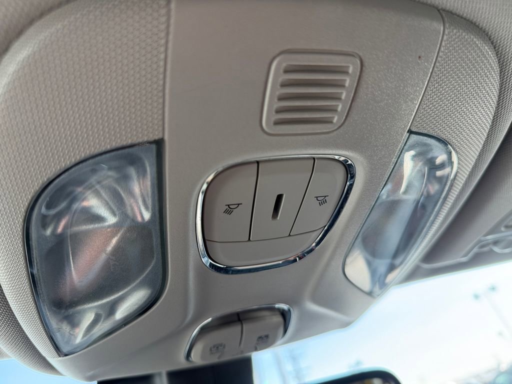 Used 2022 Jeep Compass Limited w/ Sun and Sound Group image 21