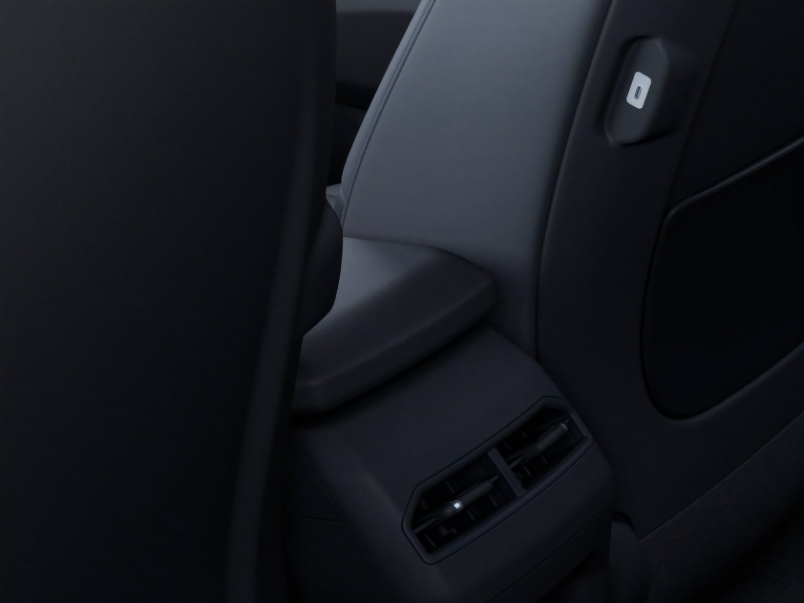 New 2027 Kia EV3 Wind FWD image 26