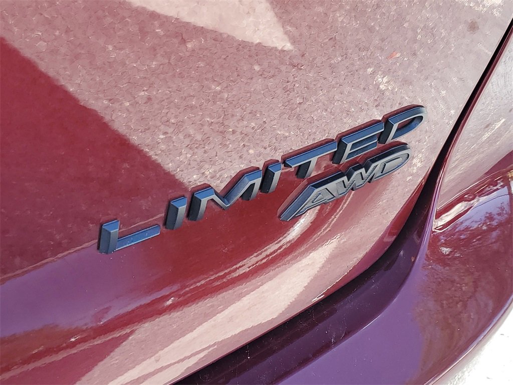 Used 2022 Chrysler Pacifica Limited w/ S Appearance Package image 6