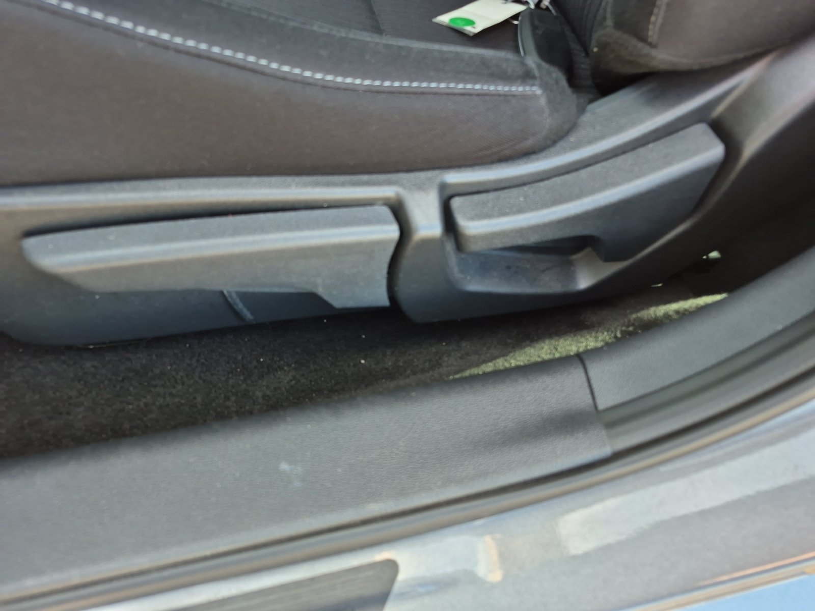 Used 2024 Nissan Sentra SV FWD image 13