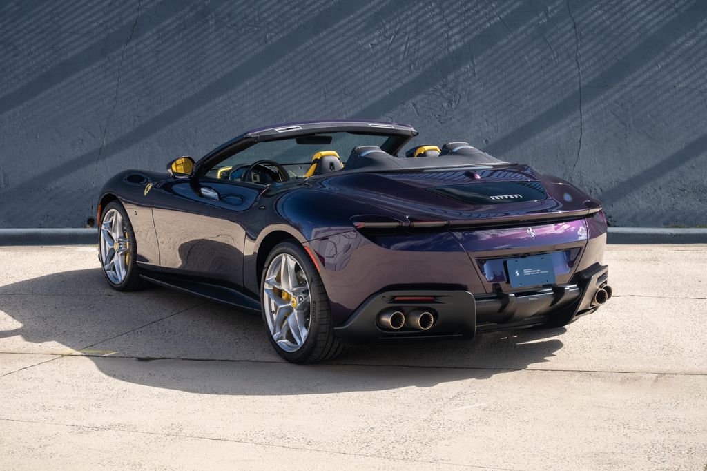 Used 2024 Ferrari Roma Spider image 2