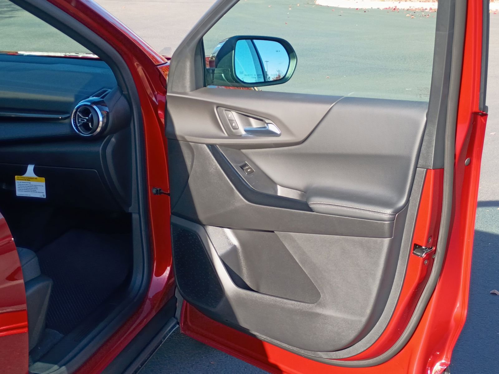 New 2026 Chevrolet Equinox LT image 21