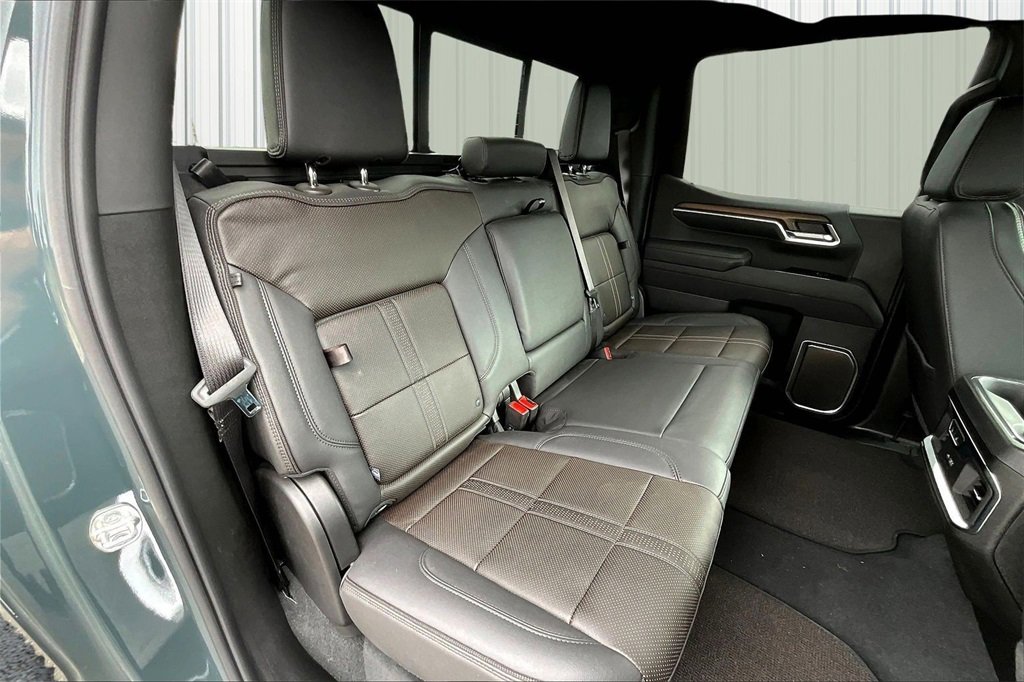 Used 2026 Chevrolet Silverado 1500 High Country w/ Technology Package image 20