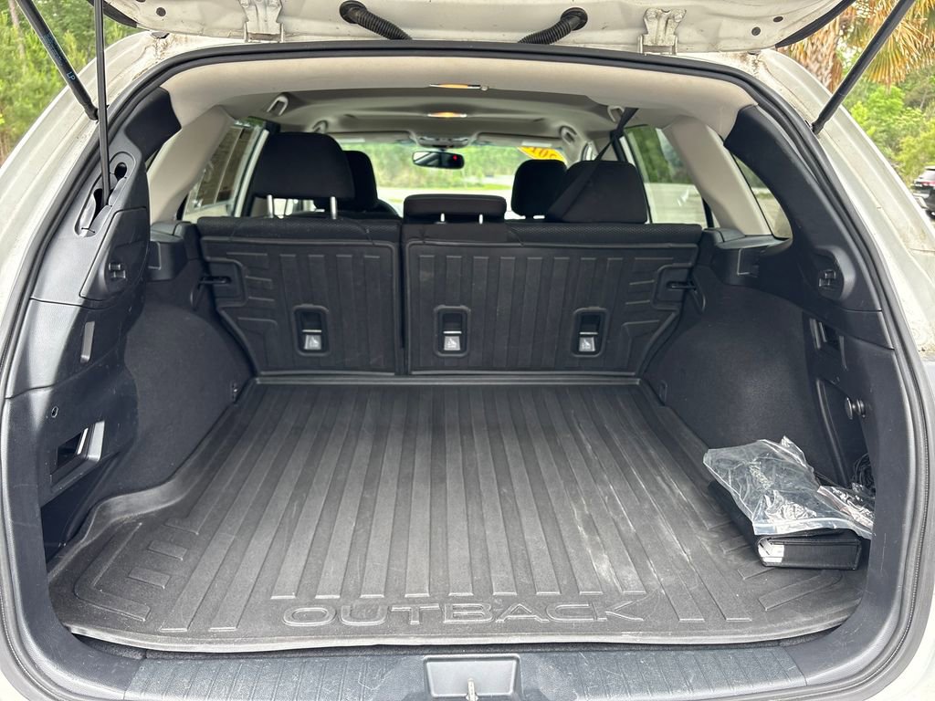 Used 2018 Subaru Outback 2.5i Premium AWD/4WD image 27